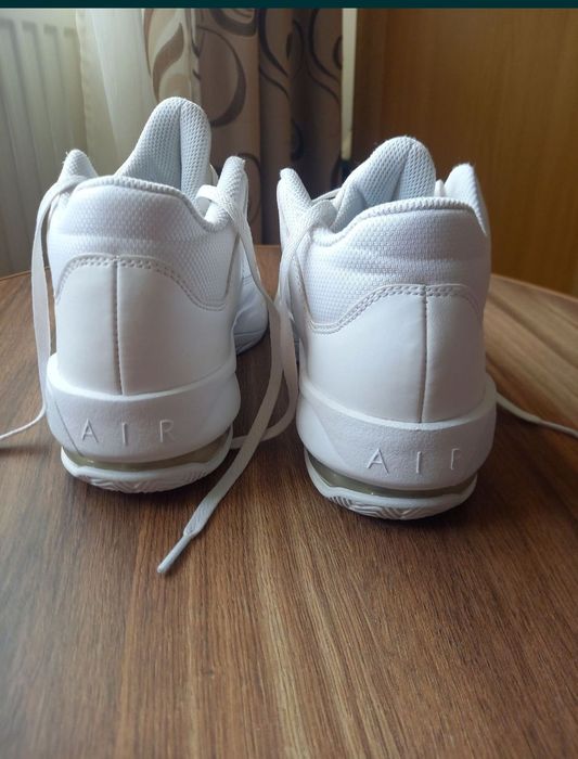 Adidași Jordan aura Max 3 38