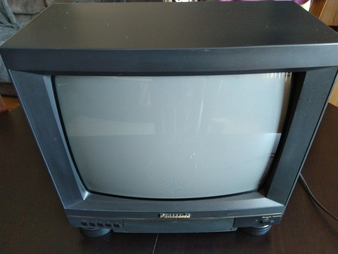 Panasonic colour TV