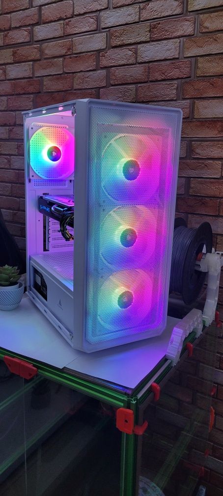 PC Gaming Intel i7-7700  16GB RAM RX 580 8GB SSD 512GB SSD Fortnite