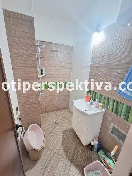 Продава се Тристаен апартамент в Пловдив, Център - 100 кв.м за 1650 €/кв.м - Снимка #2