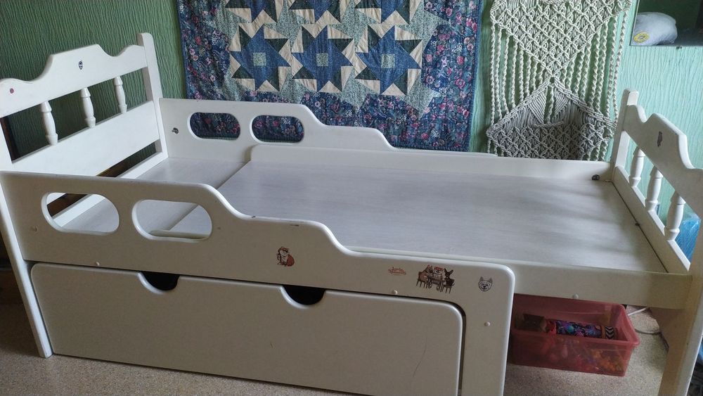 Детская кровать на ребенка ростом до 140см