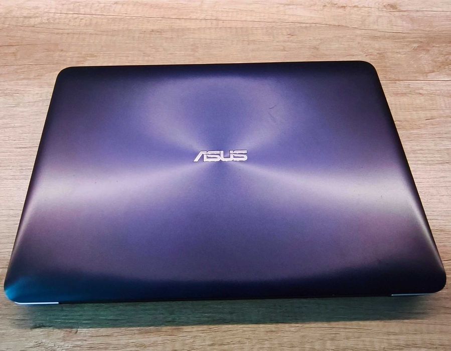 Лаптоп ASUS - 15,6'', RAM-8GB, HD-1TB