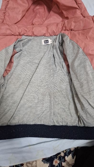 Куртка киз болалар учун 1-2 еш кизчпларга сифати аъло