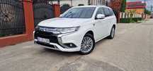 Mitsubishi Outlander 2019, 4WD,Plug-in Hybrid,Xenon,Navigatie,Piele, REVIZII la zi,TVA