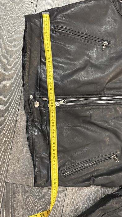 Мото яке от естествена кожа