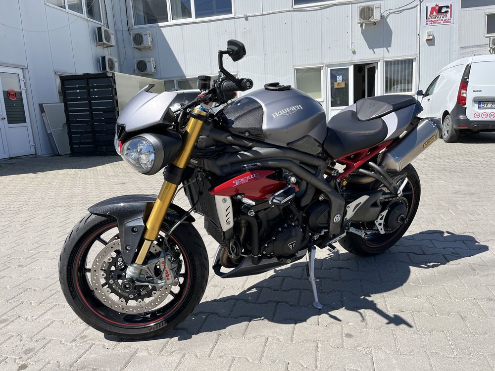 Triumph Speed Triple 1050 R