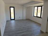 Apartament 2 camere Miroslava Family Market