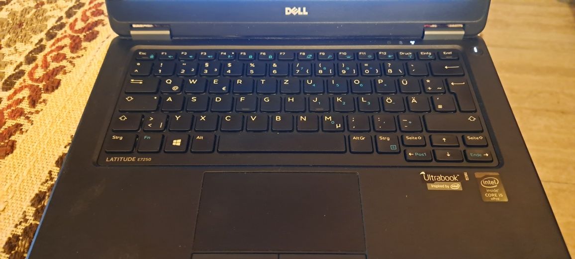 Laptopuri DELL Latitude E 7520, I7 si I5 Gen 5  pentru piese