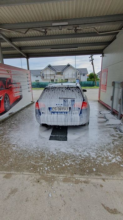 Vând Audi a4 b7 2.0 tdi bpw 140cp