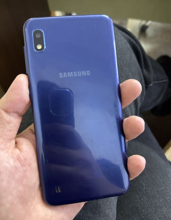 Samsung galaxy A10.