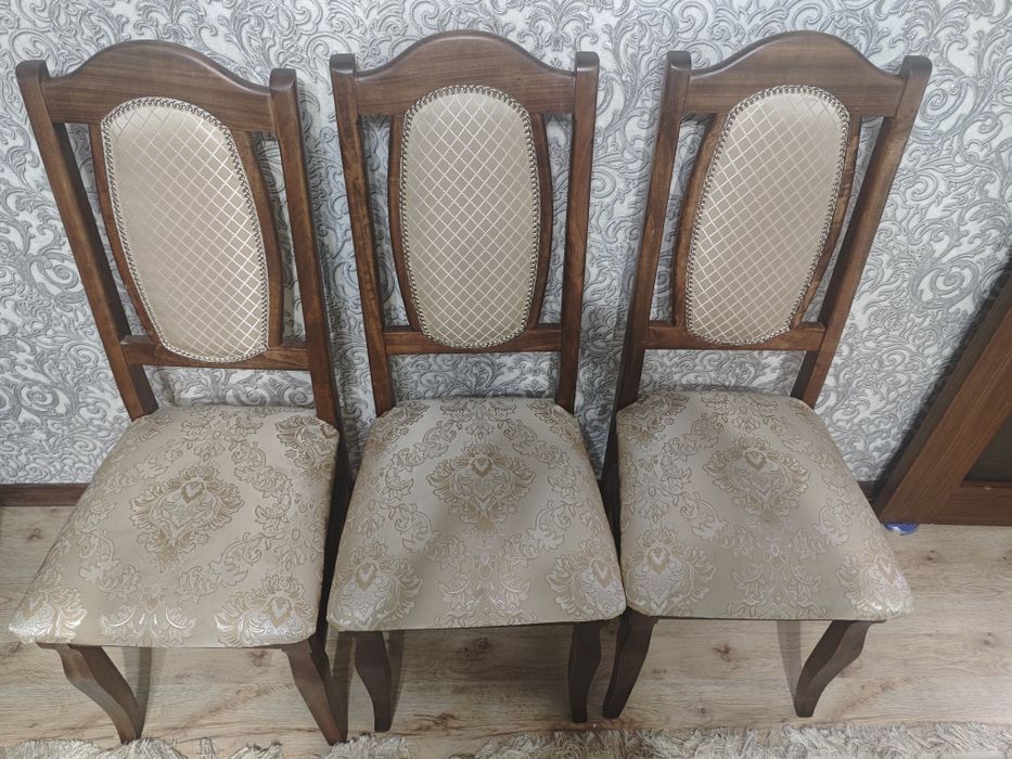 Продам стулья б/у