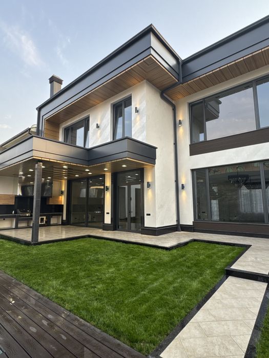 Продается дом премиюм класса в стиле ХайТек Луначарского 4.5 сот