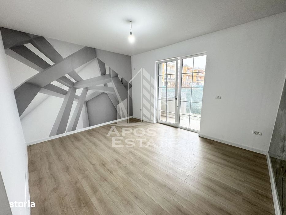 Apartament cu 2 camere decomandat si gradina de 15 mp la asfalt Giroc