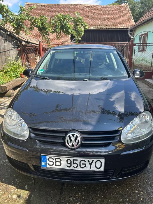 Volkswagen GOLF 5