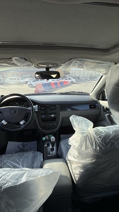 Gentra 2022 yil kraska toza oq benzinda ideal moshina