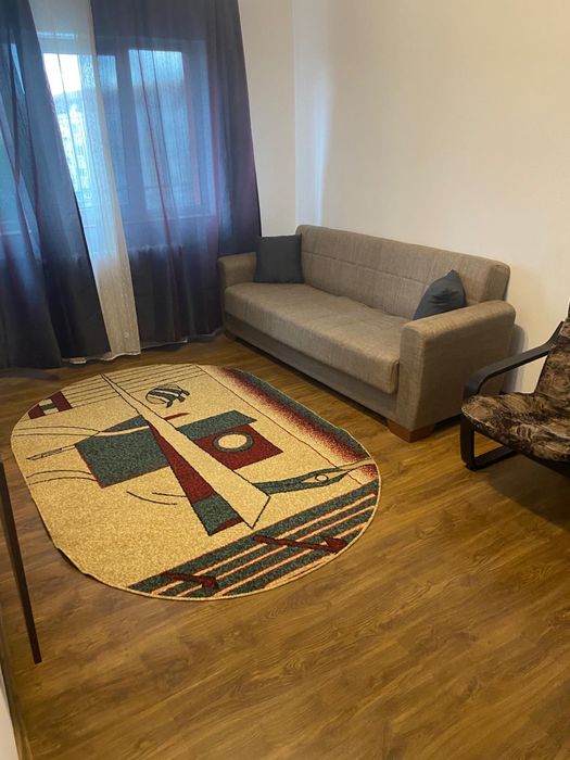 Inchiriez garsoniera zona marasti