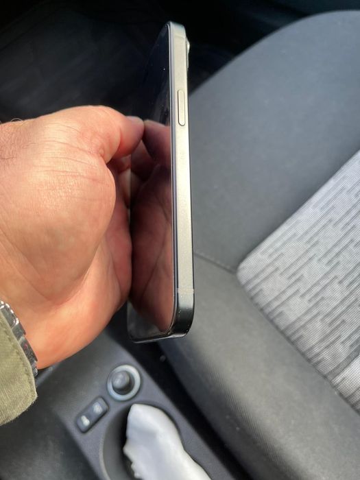 Vand Iphone 15 128GB