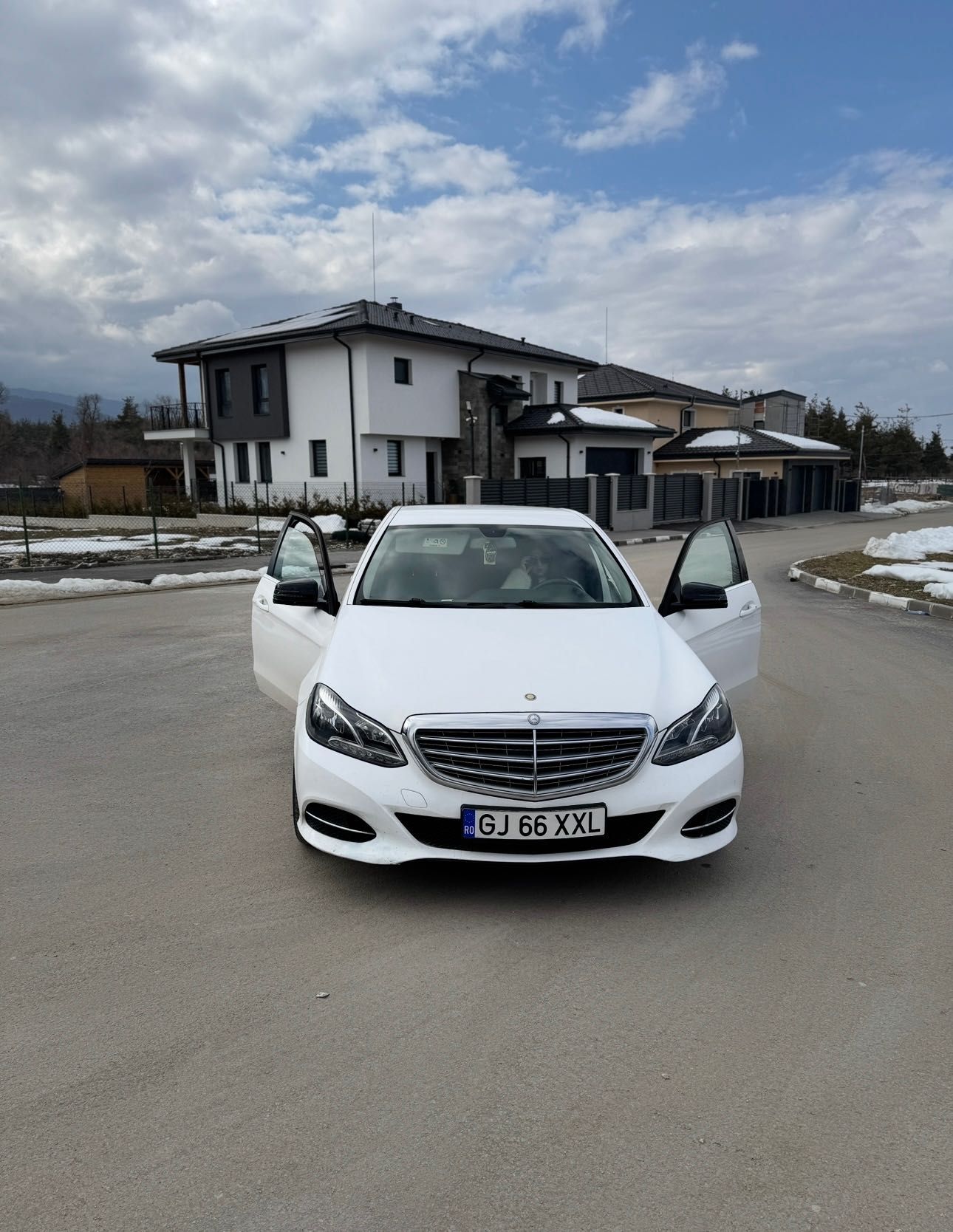 Mercedes Benz E 22