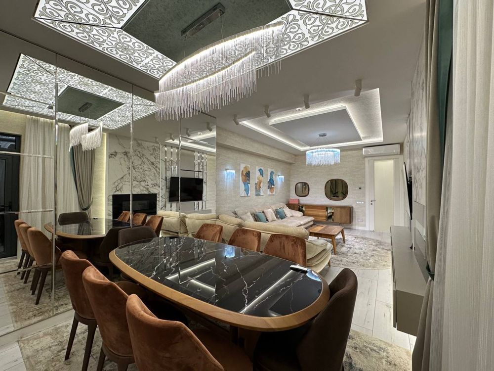 Akay City! Сдаётся 3х комнатная квартира с авторским ремонтом!