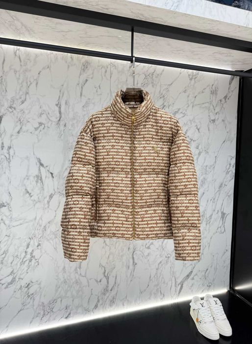 Geaca cu puf Louis Vuitton Premium