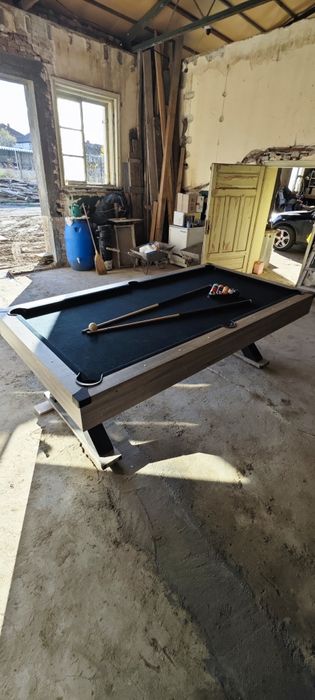 Билярдна маса , билярд