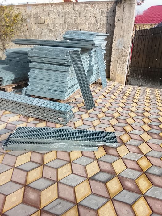 Vindem dreptare și în casă pentru spălătorie auto trepte pentru scări