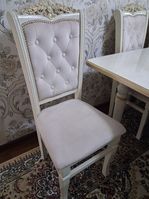 Продам Стол стулья