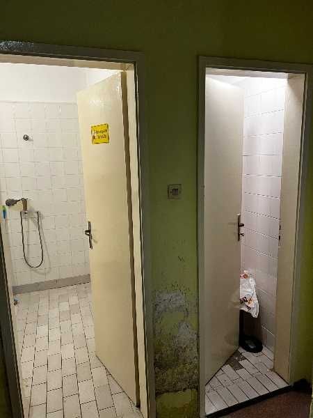Продава се Тристаен апартамент в Бургас, Възраждане - 70 кв.м за 1239 €/кв.м - Снимка #2