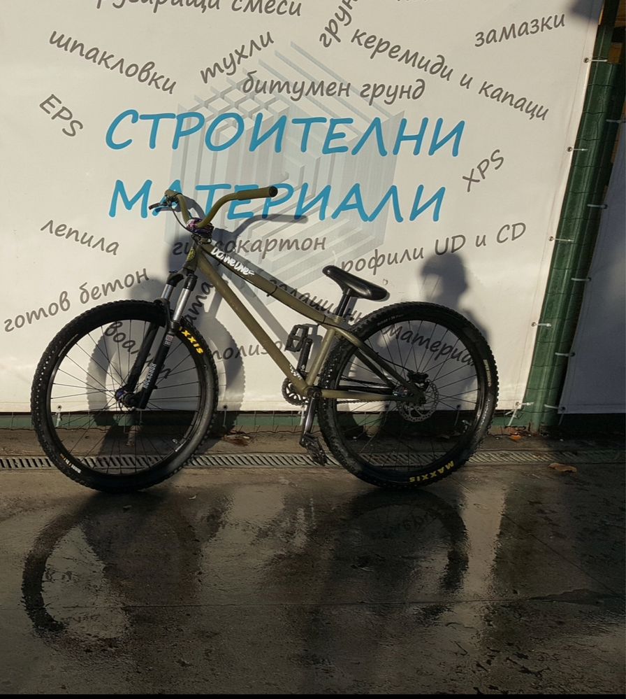 Продавам колело Dirt Jump