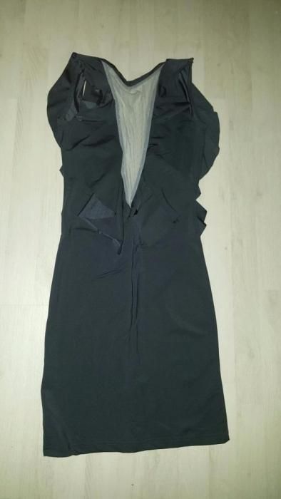 Rochie fluturas cu spatele gol sexy