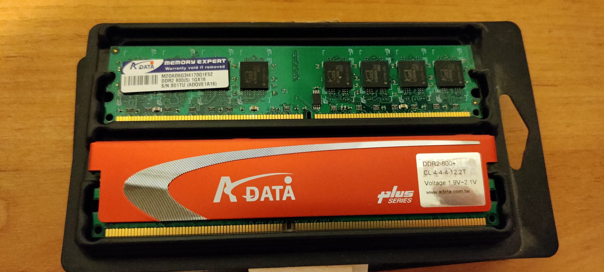 Memorii pc DDR2 si DDR3