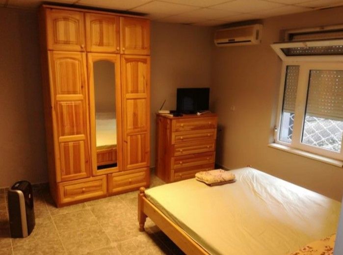 Продава се Двустаен апартамент в София, Оборище - 33 кв.м за 4697 €/кв.м - Снимка #3