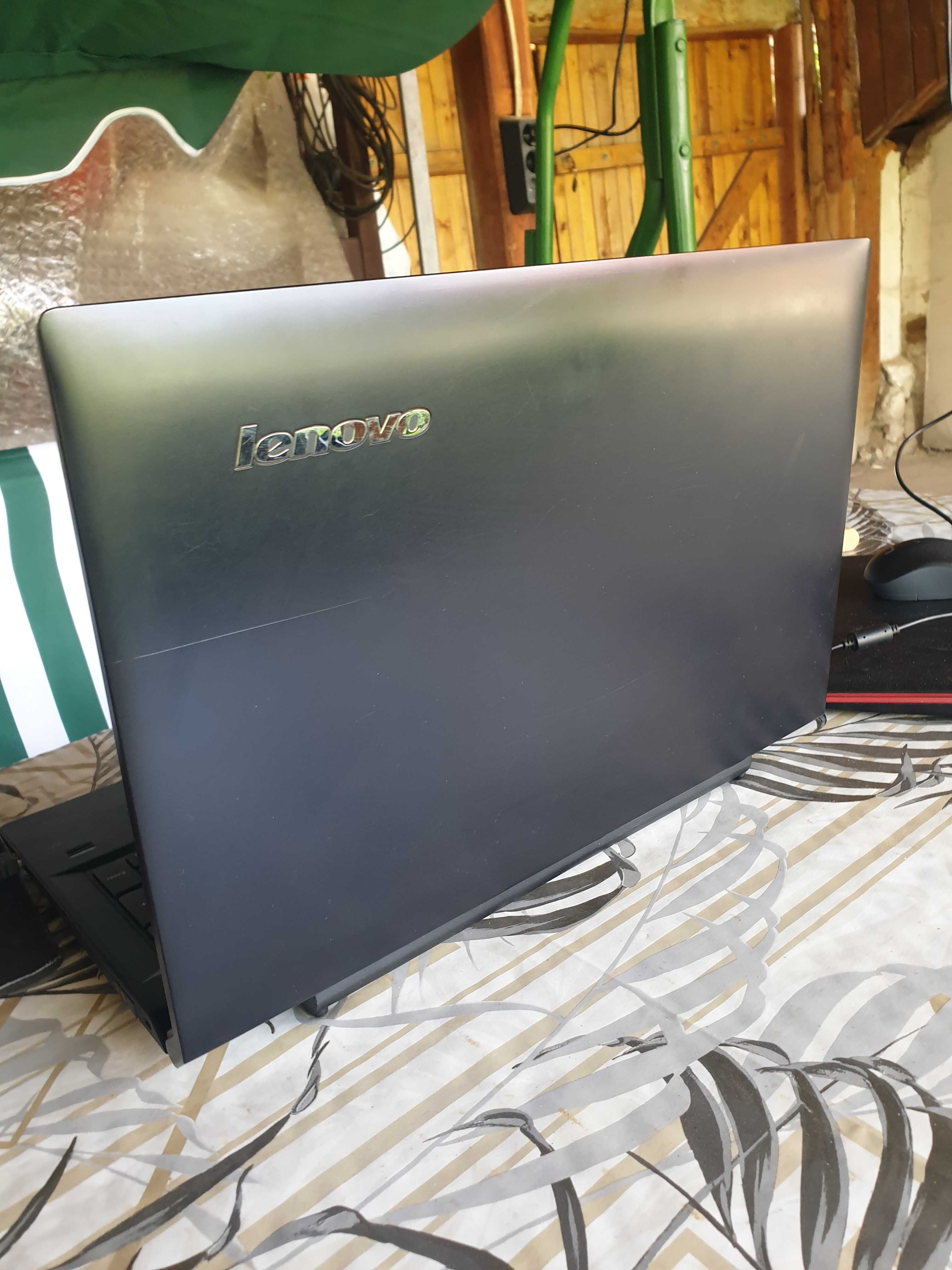 Лаптоп Lenovo B51-30 – 15.6" |4GB RAM|500GB SSHD| Отличен външен вид