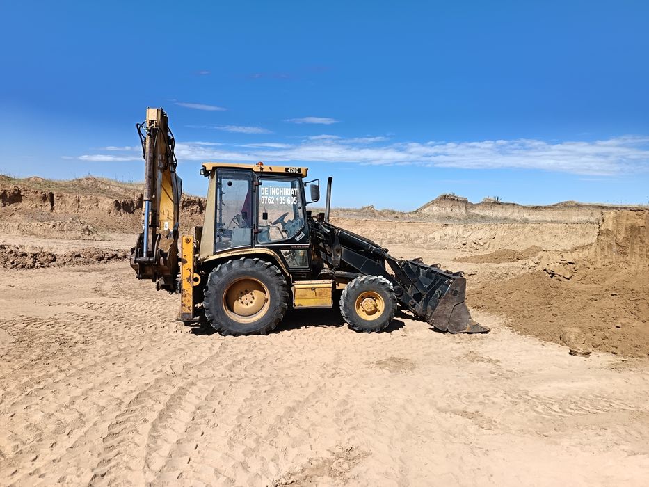 Buldoexcavator de inchiriat