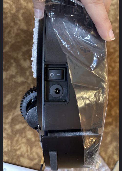 Прахосмукачка - робот Techwood