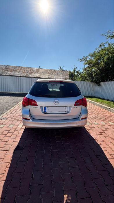 Opel astra J 1.7 CDTI