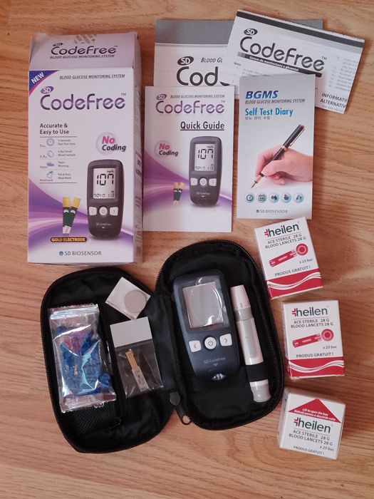 Aparat de măsurat glicemia CodeFree + 75 ace