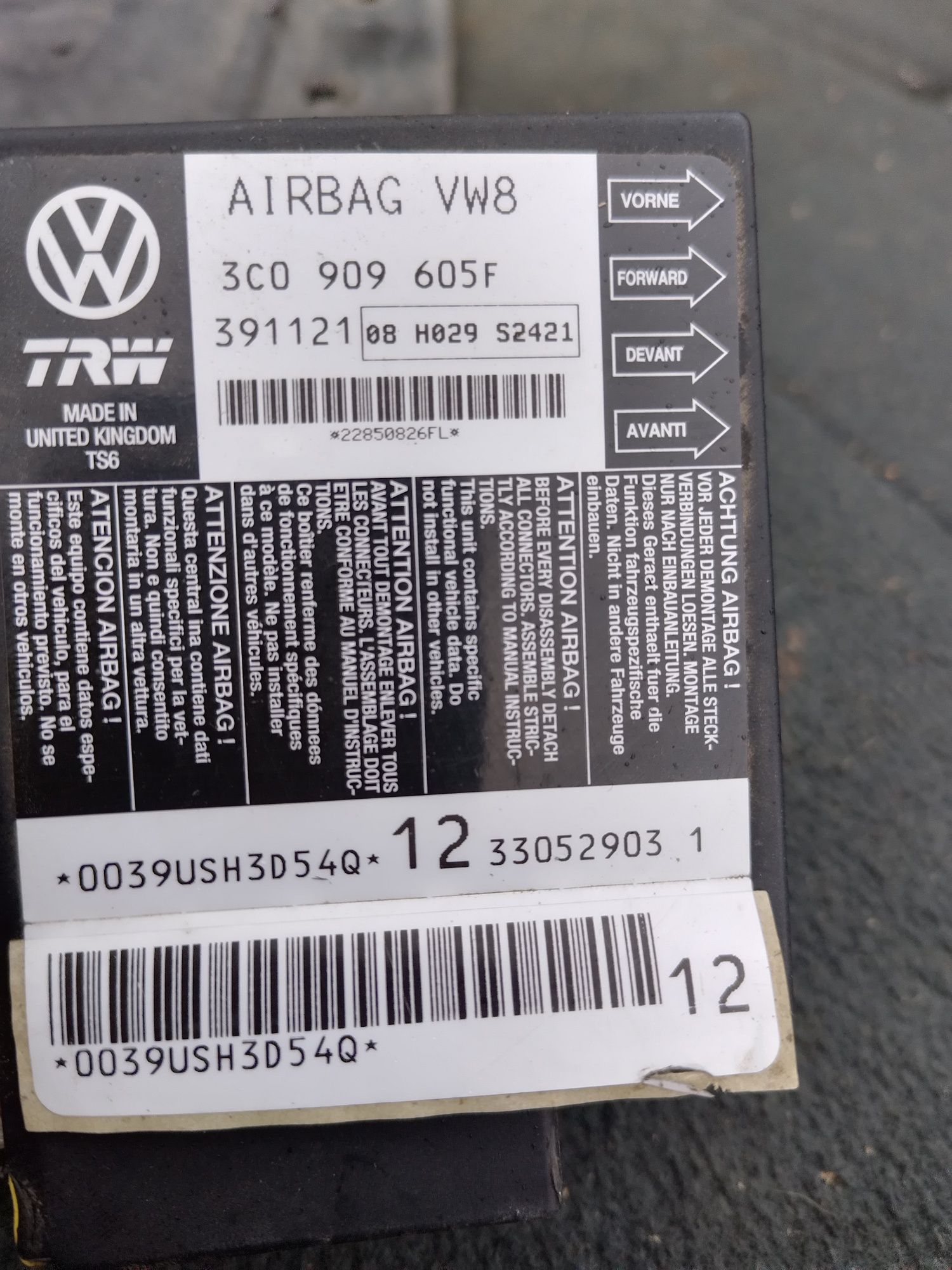 Calculator airbag VW Passat B6 cod 3C0 909 605 F