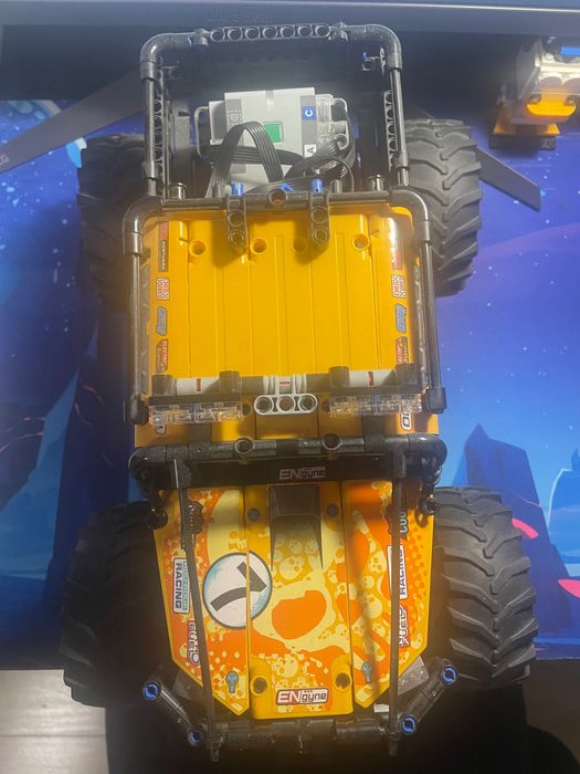 Lego Tehnic:4x4 X Treme OFF Roader 42099,958piese,11+