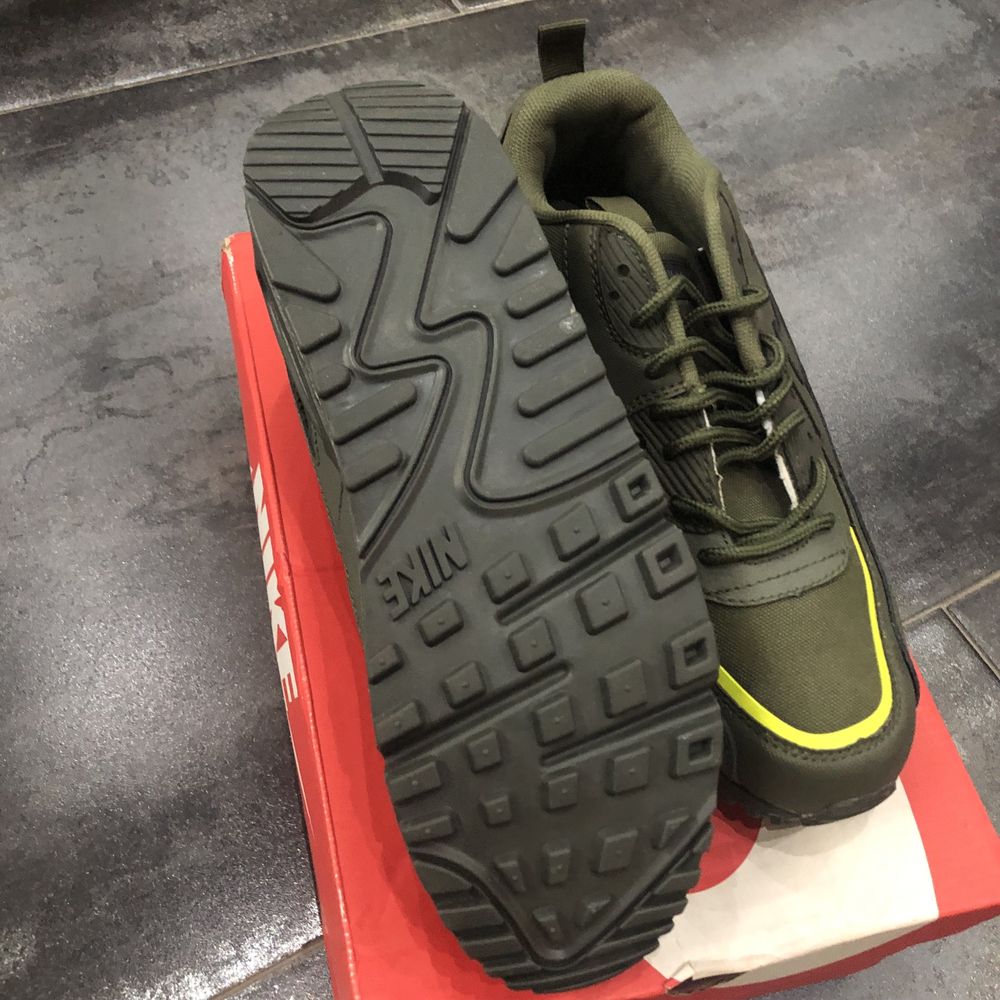 Nike Air Max 90 - 40 номер