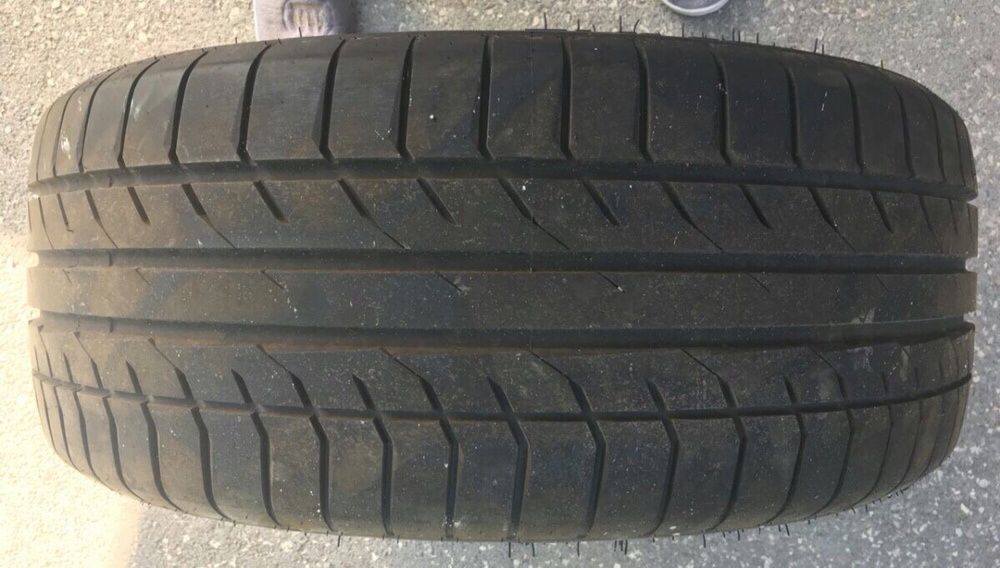 автомобилна гума