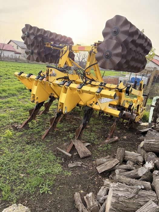 Scarificator Bednar 300 D7R PROFI