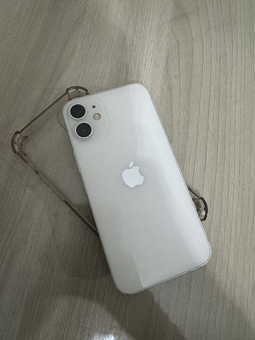 Продам айфон 12 мини