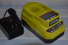 Ново зарядно устройство Ryobi  от USA на 110V