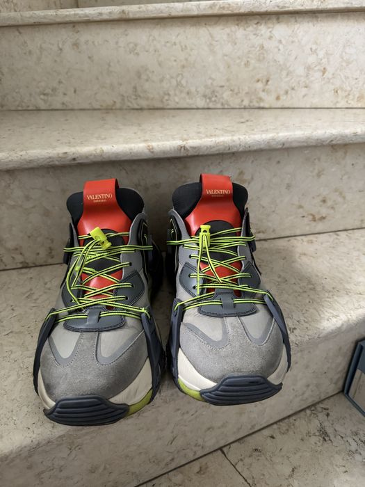 adidasi valentino garavani