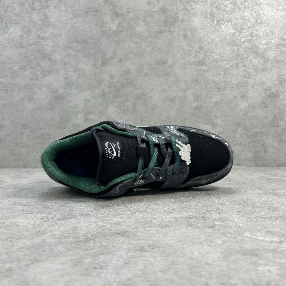 Nike Dunk Low Skateboards- 41/42