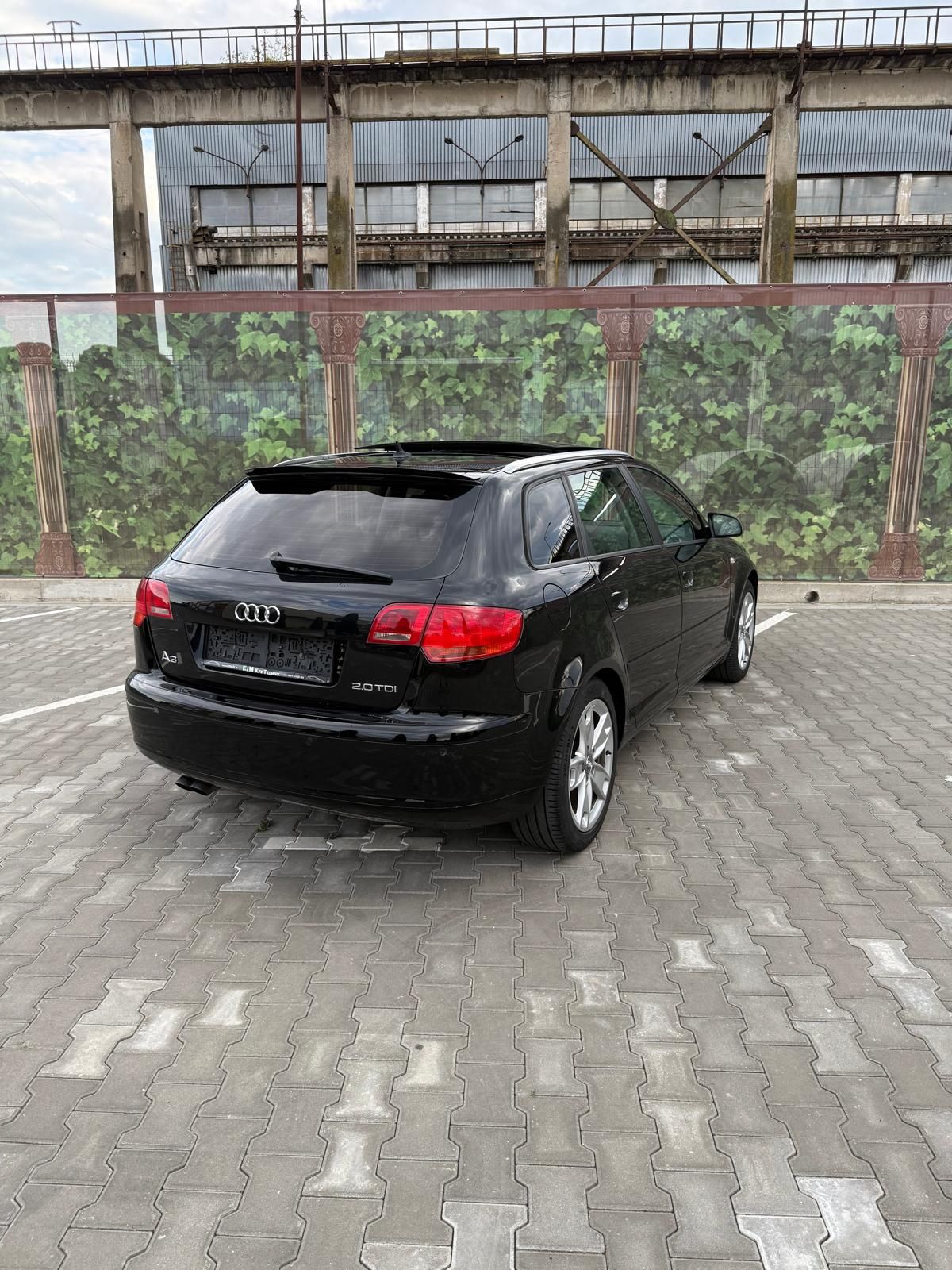 Audi A3 Automat 2.0 140 cp *Panoramic*Xenon*Navi **Alcantara *Senzori*