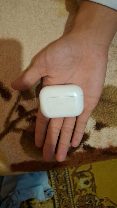Беспроводные наушники  (б/у)
Полностью рабочие, оба наушника подключаю