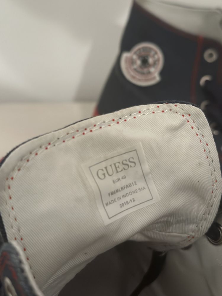 Pantofi sport marca Guess