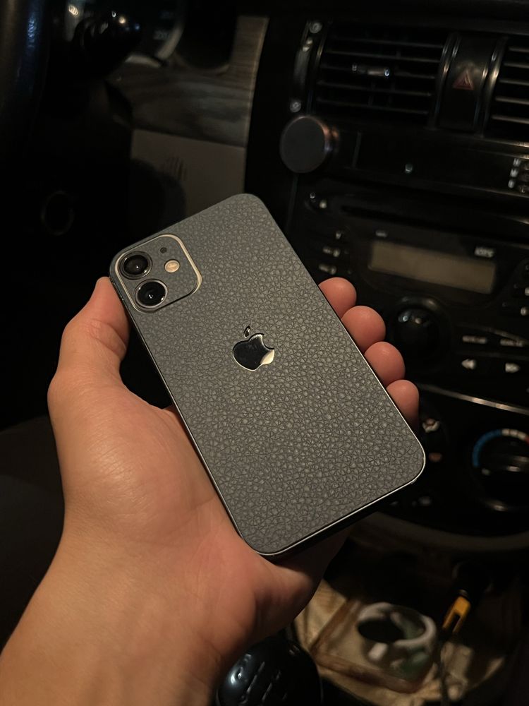 Iphone 12 mini sotiladi arzon